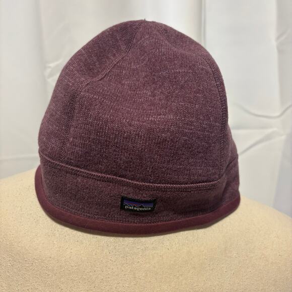 Patagonia Better Sweater Plum Beanie hat size M - Picture 3 of 4
